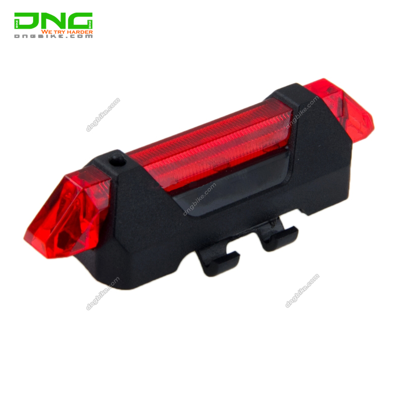 Đèn hậu xe đạp pin sạc RAPID