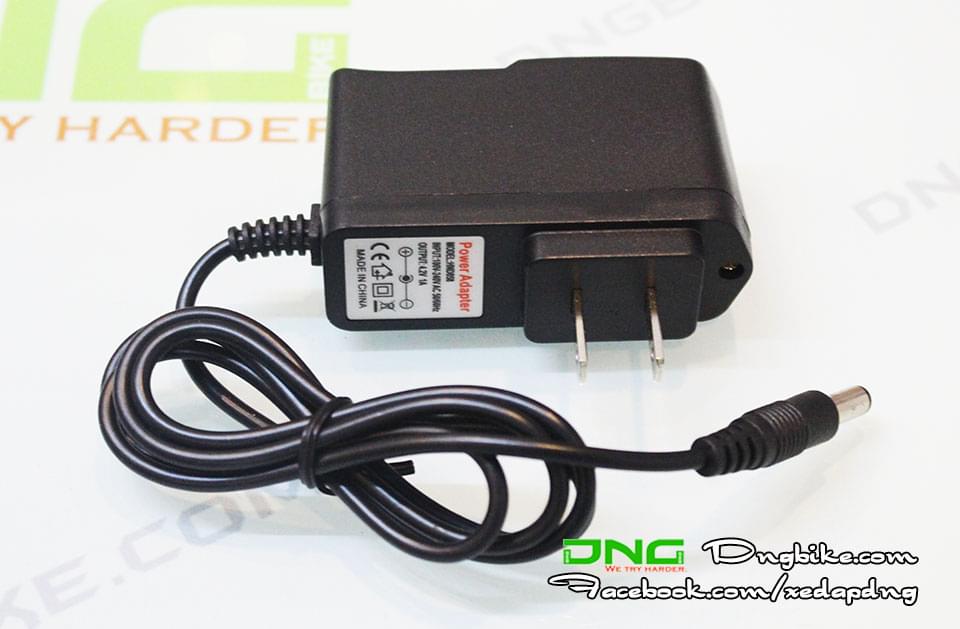 Bộ Sạc Pin DC 4.2V