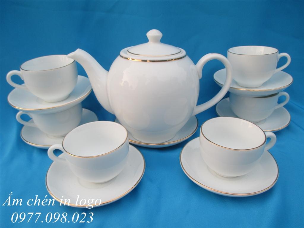 Mẫu ấm chén cao cấp kẻ chỉ vàng AC-004