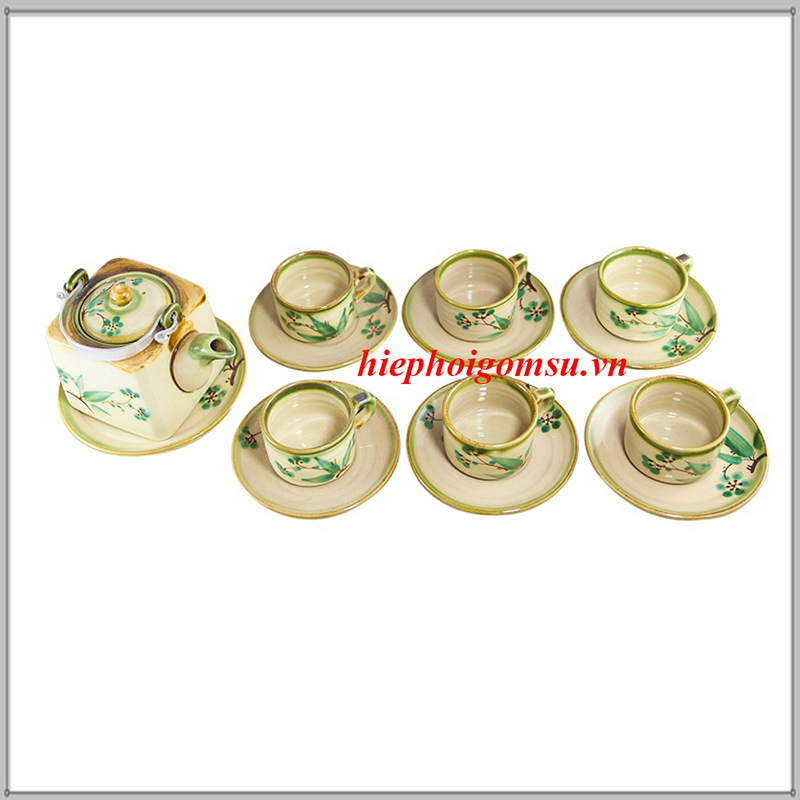 Bộ ấm chén dáng vuông vẽ hoa lá