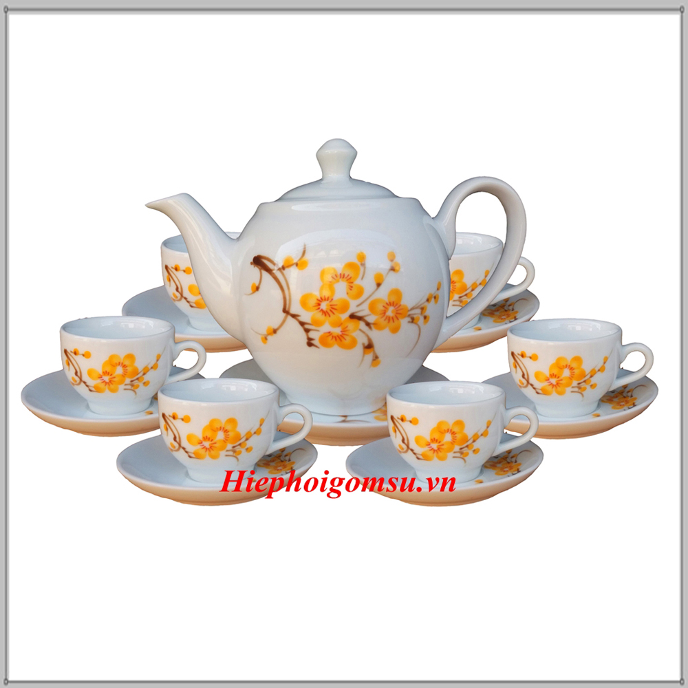 Bộ ấm chén vẽ hoa mai