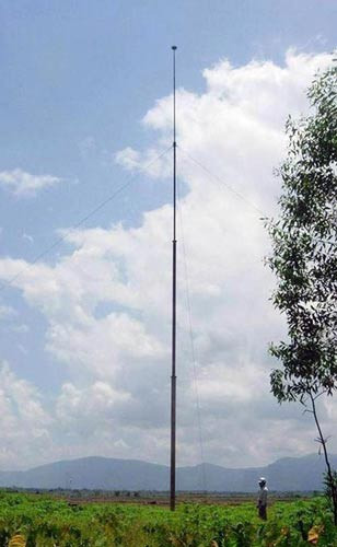 Một cột thu lôi chống sét ở huyện Tánh Linh, tỉnh Bình Thuận