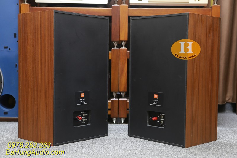 Thông số kỹ thuật loa JBL 120Ti