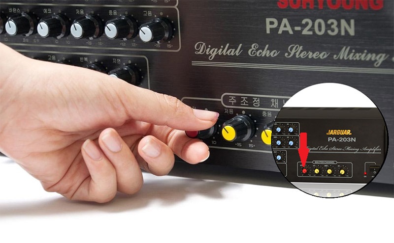 Amply mở to bị ngắt do nguồn áp sụt