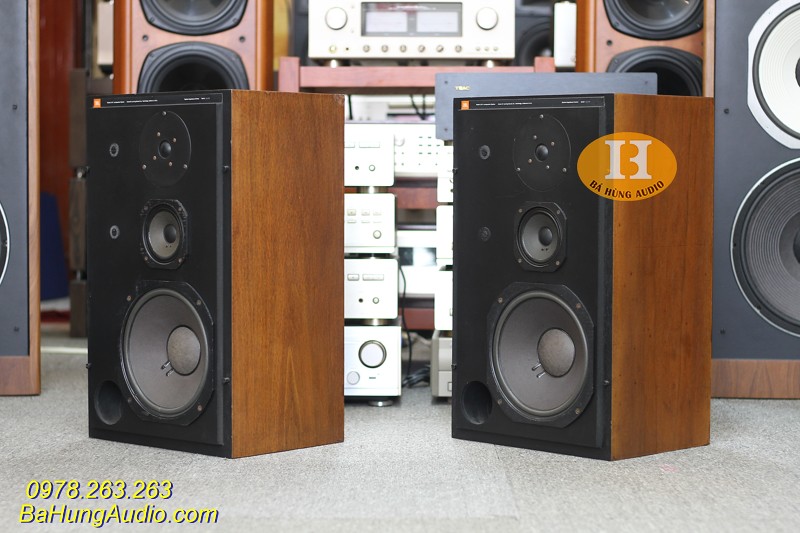 Thiết kế loa Tannoy ấn tượng