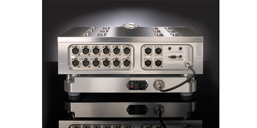 Pre-amplifier Momentum HD được trang bị tín hiệu tần vào FET giúp cải thiện chất lượng âm thanh tốt hơn