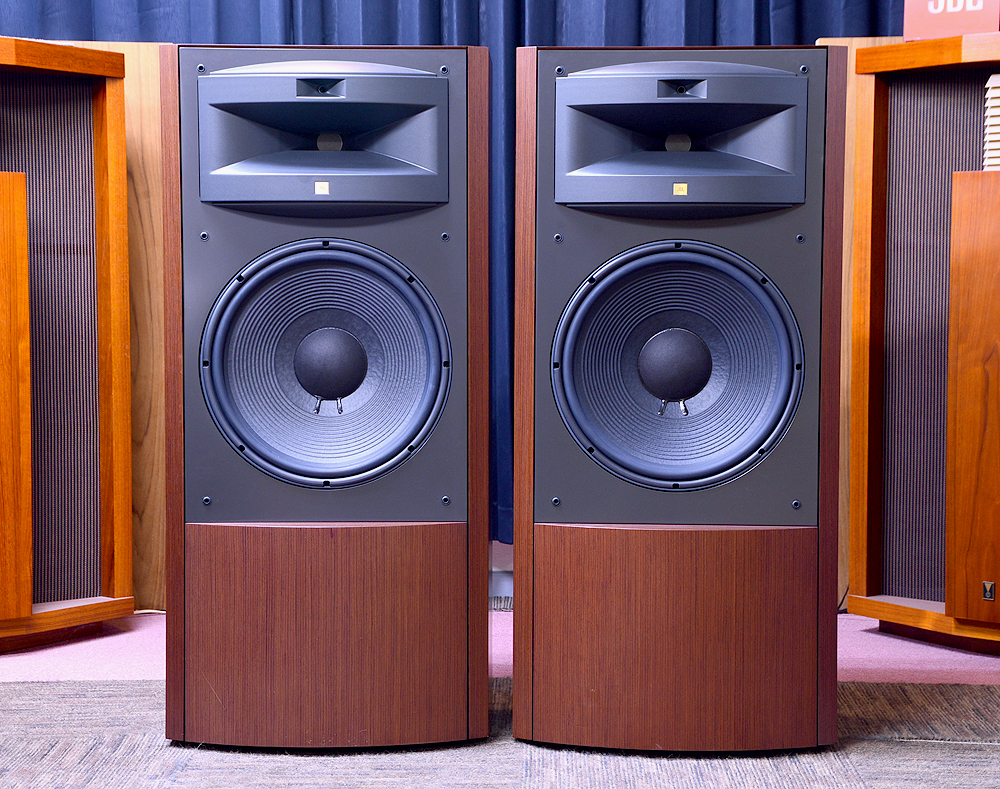 Mua loa bãi Nhật ngay tại Hà Nội