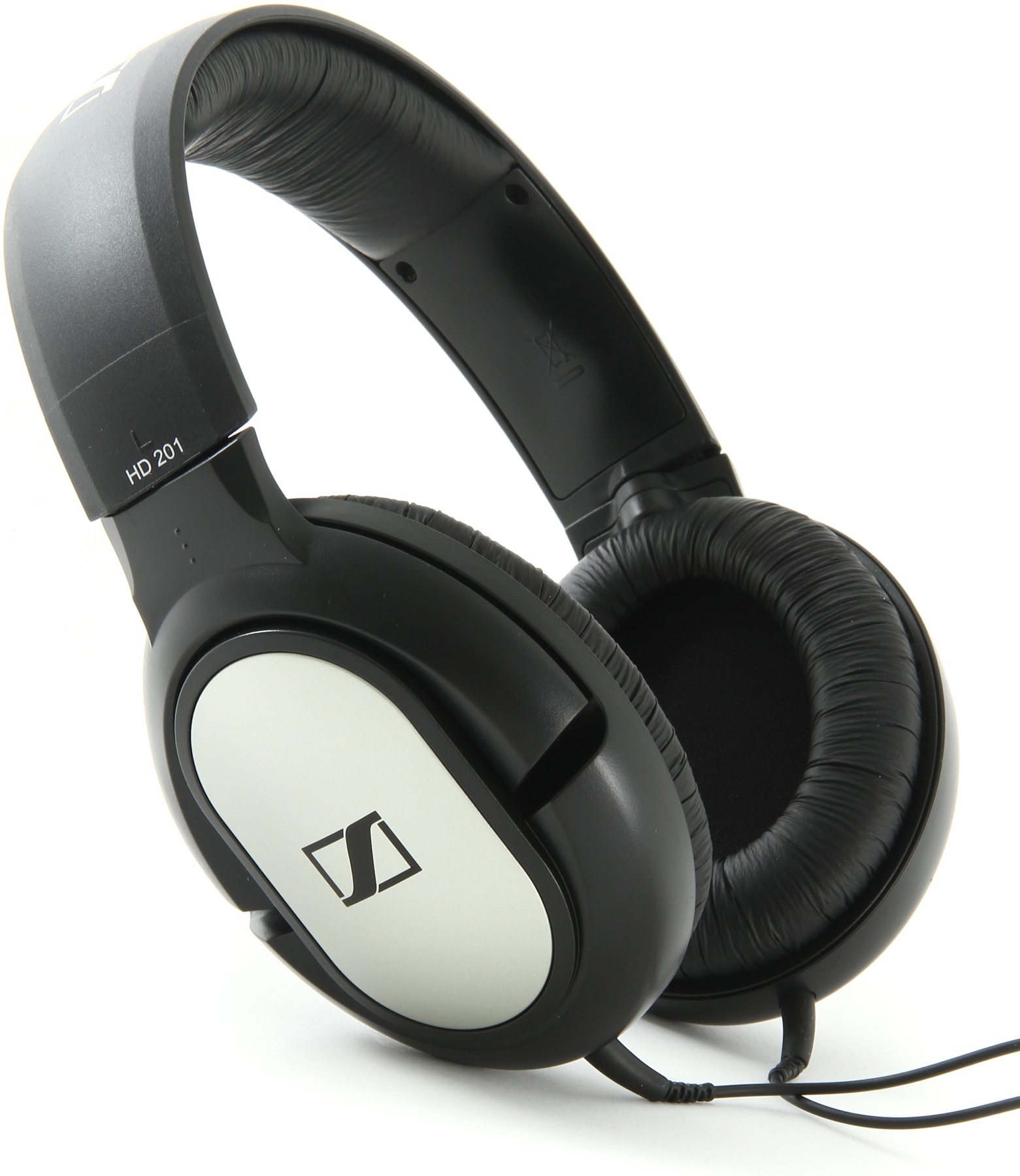 Giá bán tai nghe Sennheiser khá phù hợp