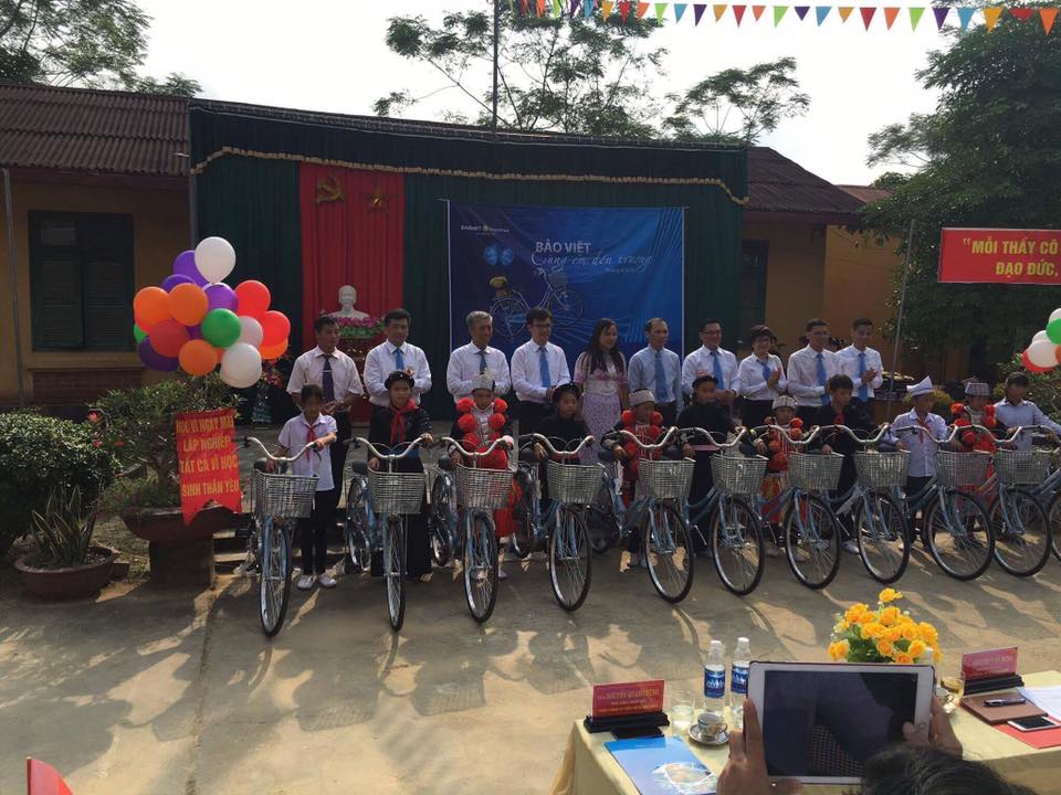 Xương may balo, công ty may balo , cơ sở may balo , xương sản xuât balo, co so san xuất balo, cong ty san xuất balo, balo in logo, balo học sinh đông phục, balo học sinh ngheo, balo quà tăng, balo quang cáo, balo đồn phục