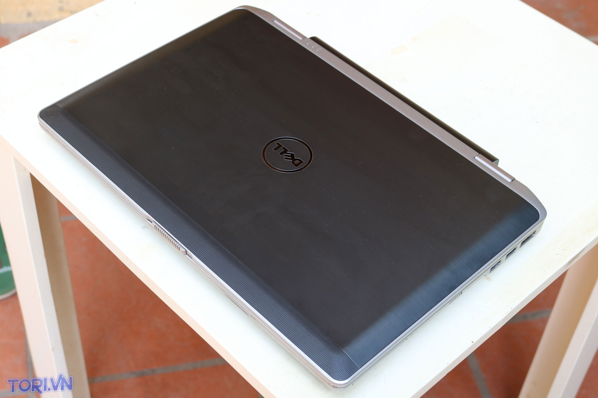 Dell Latitude E6430 14 HD+, I5-3320M, RAM 4GB, HDD 320GB, Cạc Rời - 4