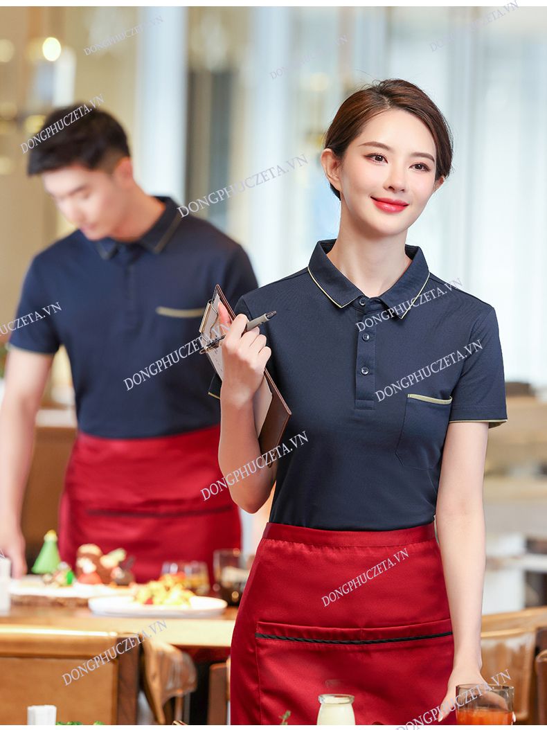 áo phông nhà hàng màu xanh đen