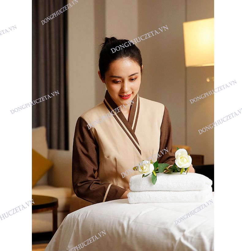 đồng phục buồng phòng màu vàng be