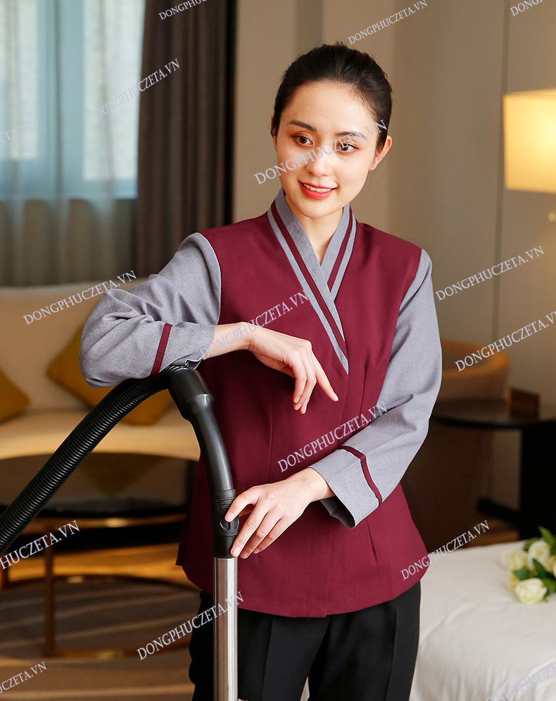 đồng phục buồng màu đỏ