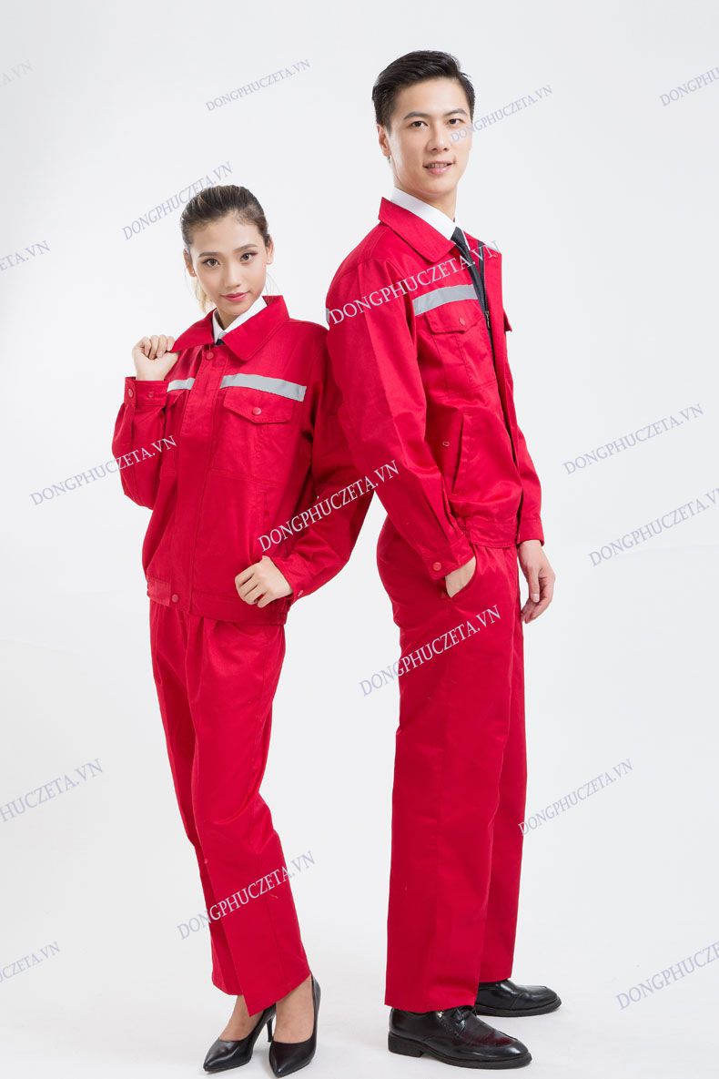 mẫu áo đồng phục kỹ thuật màu đỏ