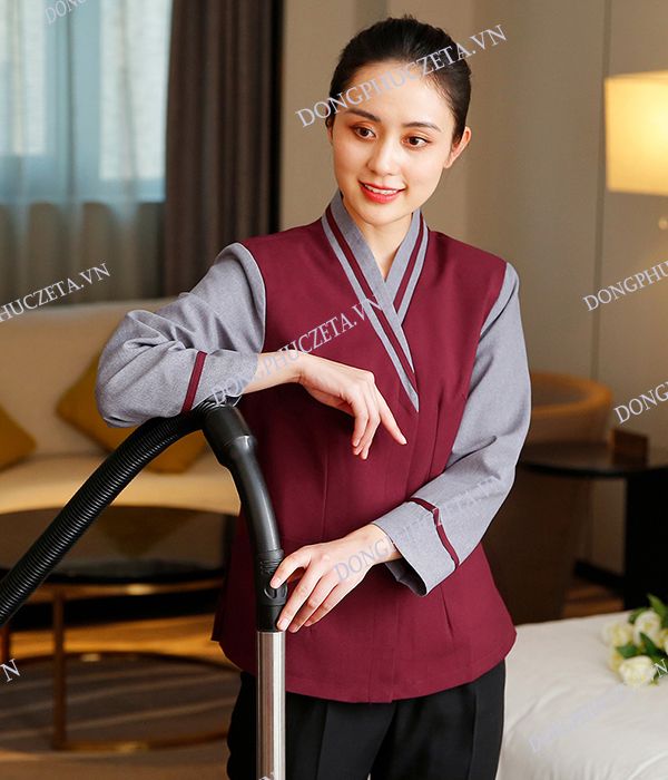 Đồng phục buồng phòng mùa đông dài tay màu đỏ phối ghi cho khách sạn 5 sao