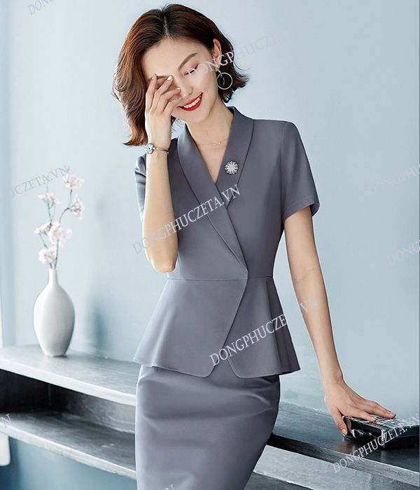 Mẫu vest đồng phục đẹp cao cấp vạt xòe, cổ vest cách điệu cong hình vòm
