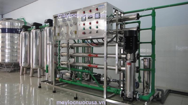 dây chuyền lọc nước công suất 2500l/h