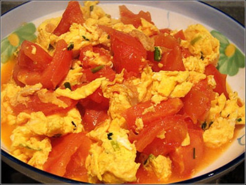 Cà chua xào với trứng gà