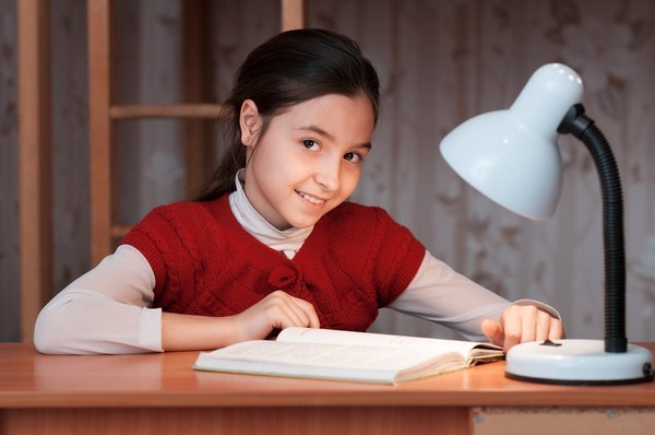 cách chống cận thị ở trẻ em