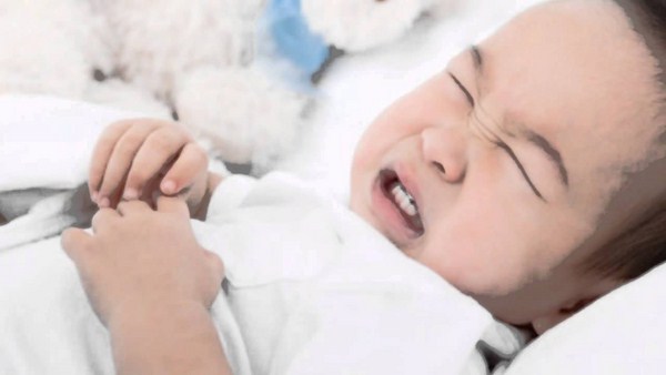 đầy hơi chướng bụng