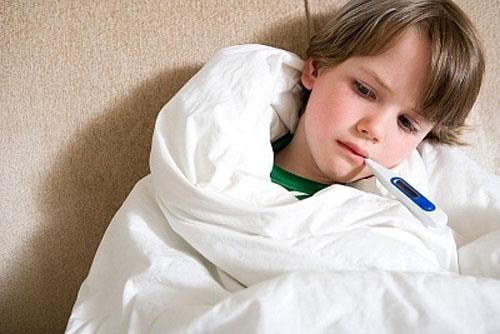 Trẻ bị viêm đường hô hấp trên