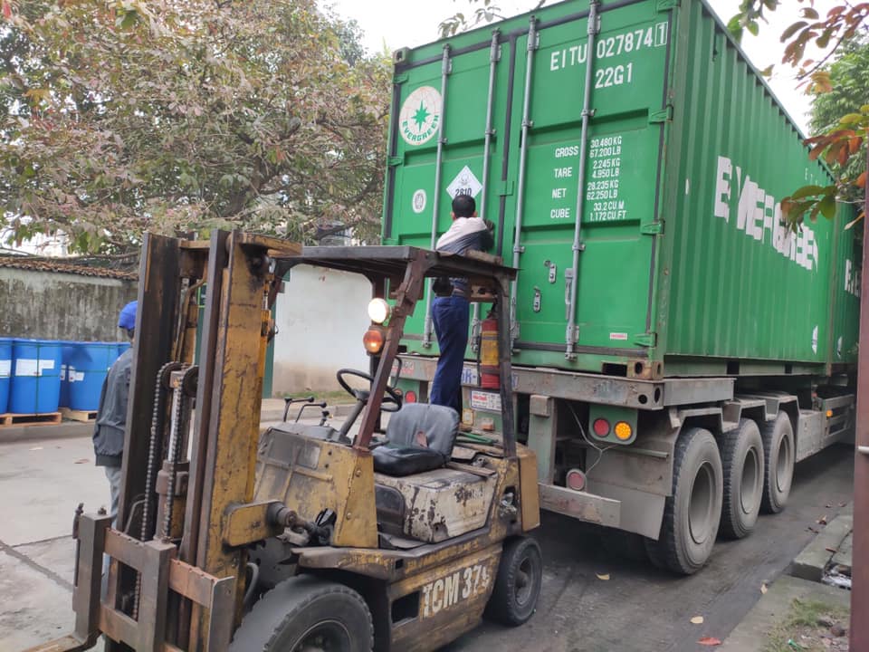 Nhập xuất hàng hóa