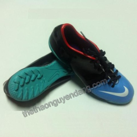 giay_da_bong_nike_neymar