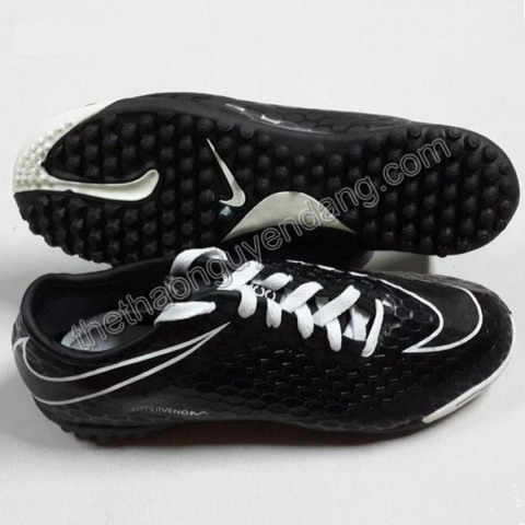 giay_nike_hypervenom_mau_den