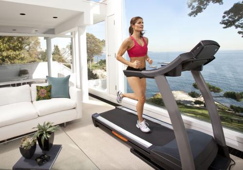 Hiệu quả tập luyện cùng máy tập chạy bộ