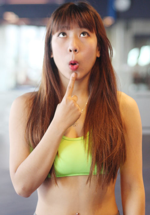 Động tác yoga cho khuôn mặt không tuổi