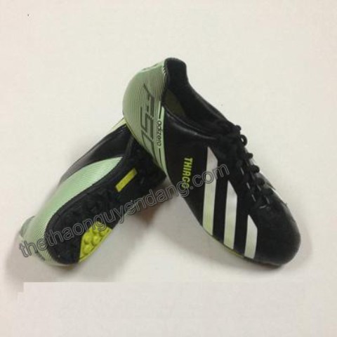 Giày đá bóng Adidas Thiago