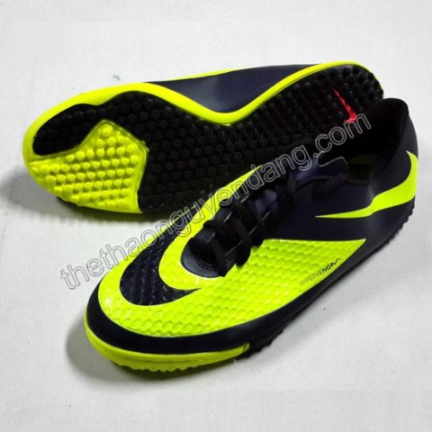 Giày đá bóng Nike Hypervenom