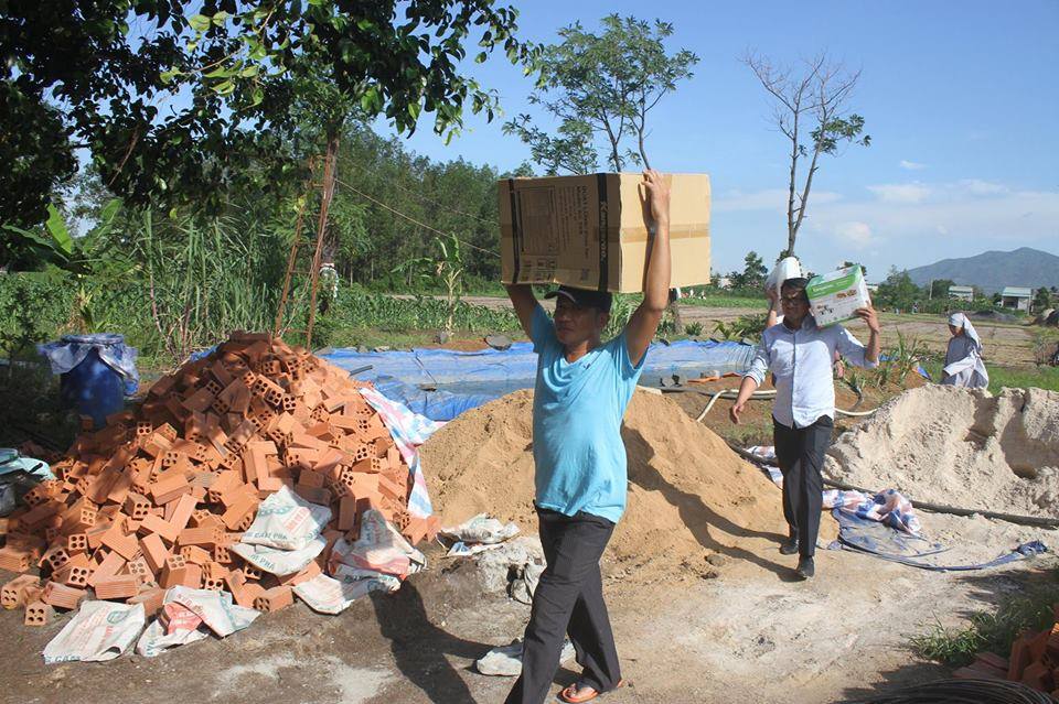 Chương trình từ thiện tại Xã Tóc Tiên Huyện Châu Đức.
