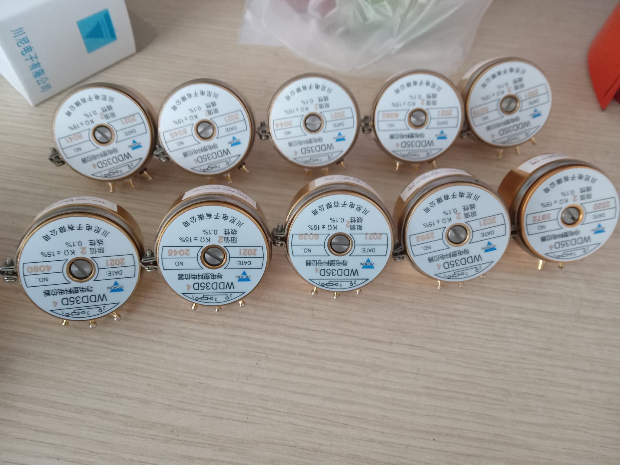 Biến trở vô cấp WDD35D4 - potentiometer WDD35D-4 - Biến trở WDD35D4, biến trở một vòng WDD35D4