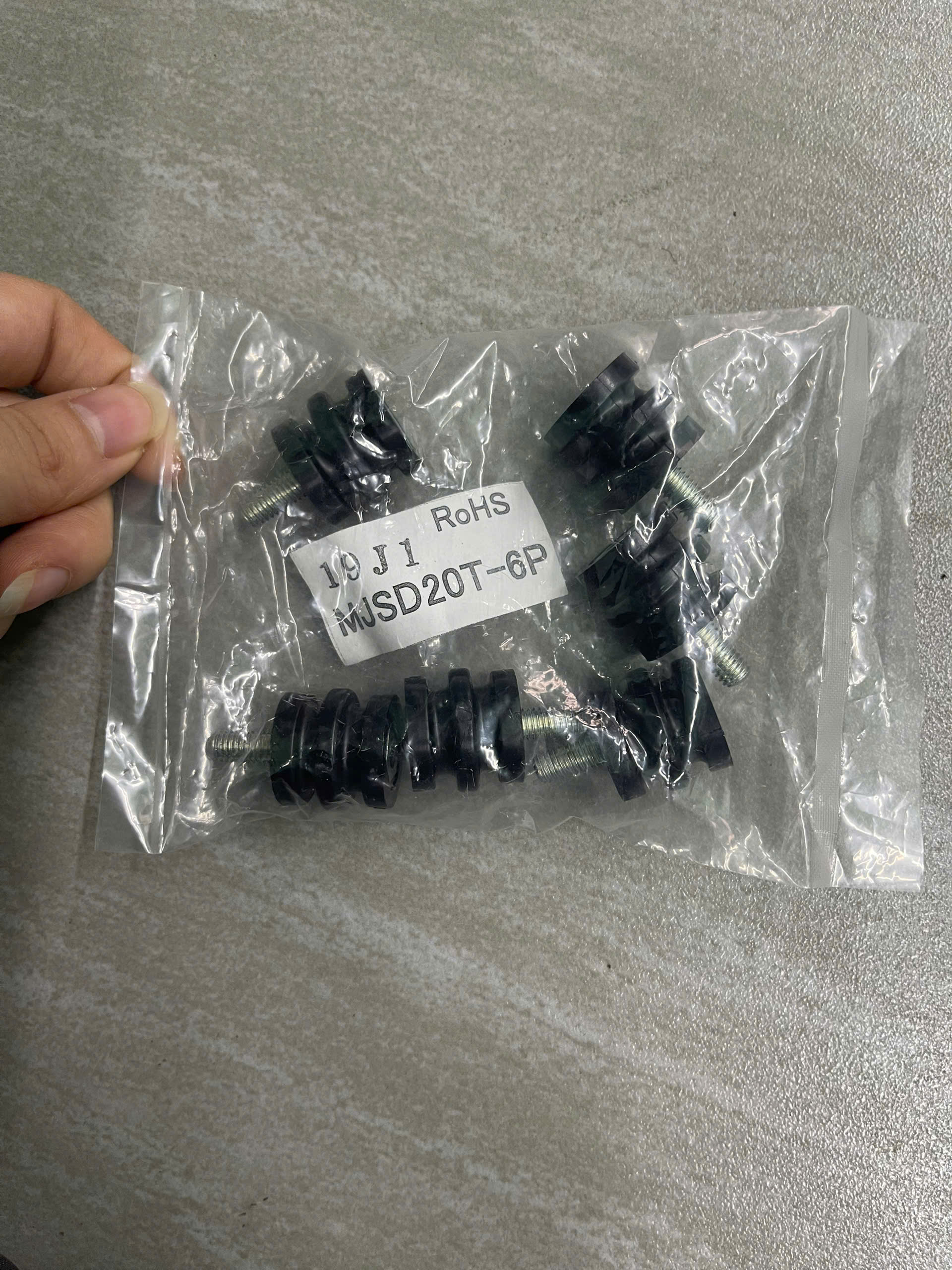 Giá đỡ cách điện MJSD20T-6P hãng Misumi CÔNG TY TNHH KỸ THUẬT GE