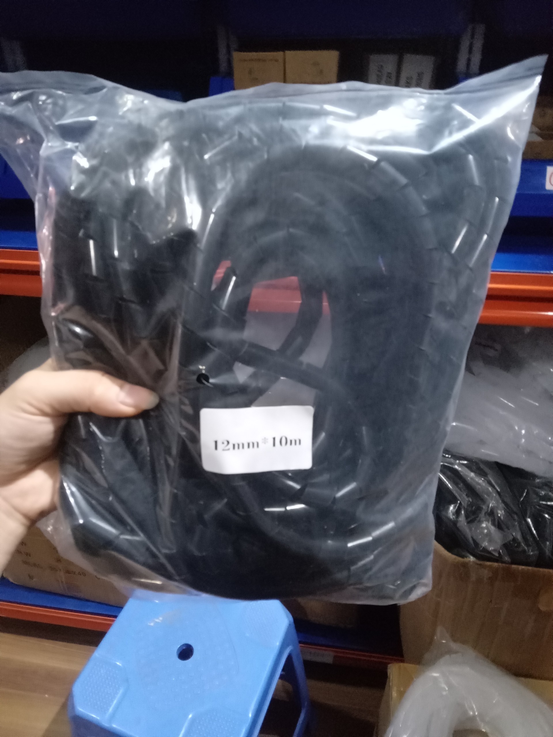 ỐNG RUỘT GÀ XOẮN, ỐNG NHỰA XOẮN QUẤN GỌN DÂY ĐIỆN, DÂY XOẮN BẢO VỆ BÓ GỌN DÂY ĐIỆN, ỐNG XOẮN QUẤN GỌN DÂY ĐIỆN, ỐNG RUỘT GÀ DẺO,ỐNG RUỘT MÈO, DÂY XOẮN RUỘT GÀ