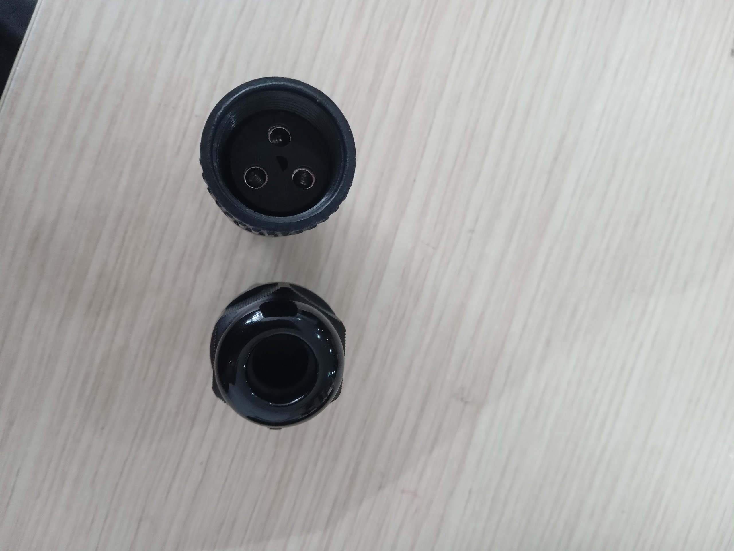 Cút nối dây điện thẳng M20-3P Đầu nối thẳng chống nước M20-3P đầu nối nhanh chống nước M20-3P loại 3 lỗ
