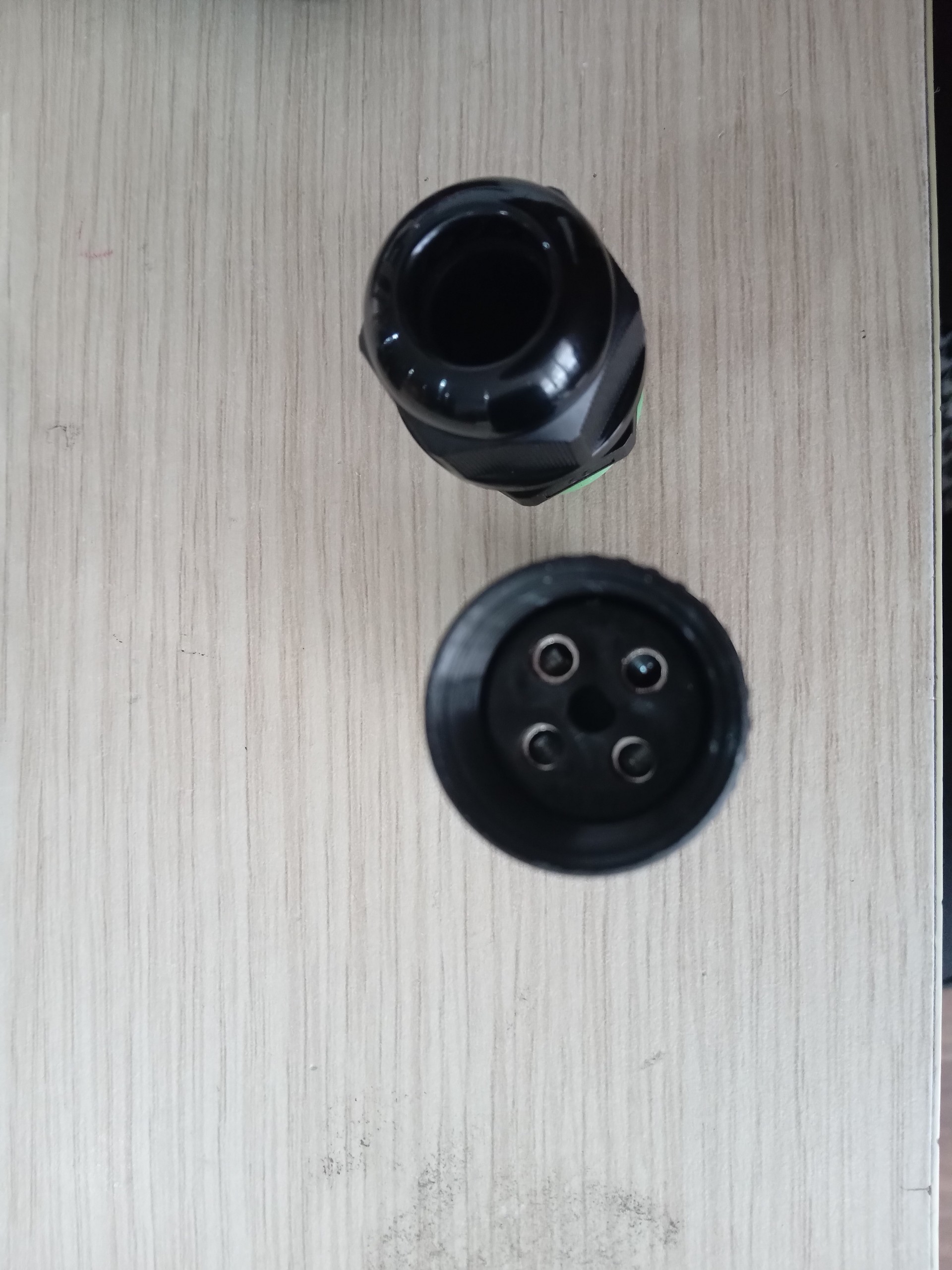 Cút nối dây điện thẳng M20-3P Đầu nối thẳng chống nước M20-3P đầu nối nhanh chống nước M20-3P loại 3 lỗ