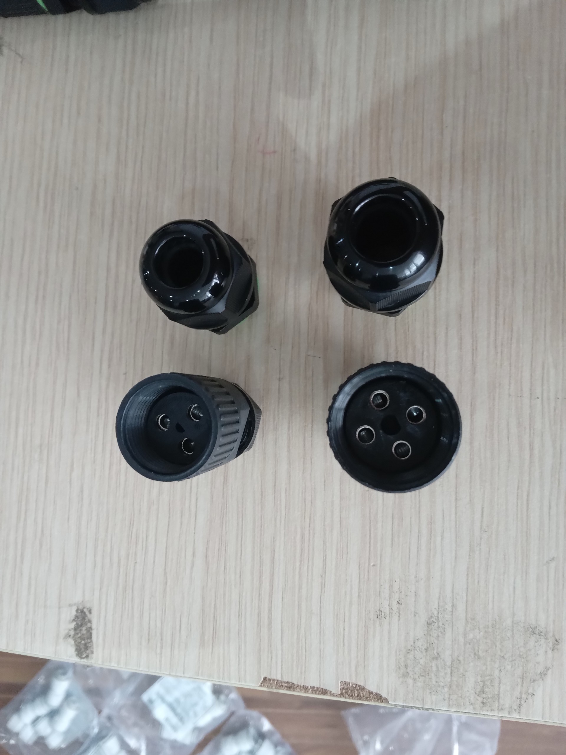 Cút nối dây điện thẳng M20-3P Đầu nối thẳng chống nước M20-3P đầu nối nhanh chống nước M20-3P loại 3 lỗ