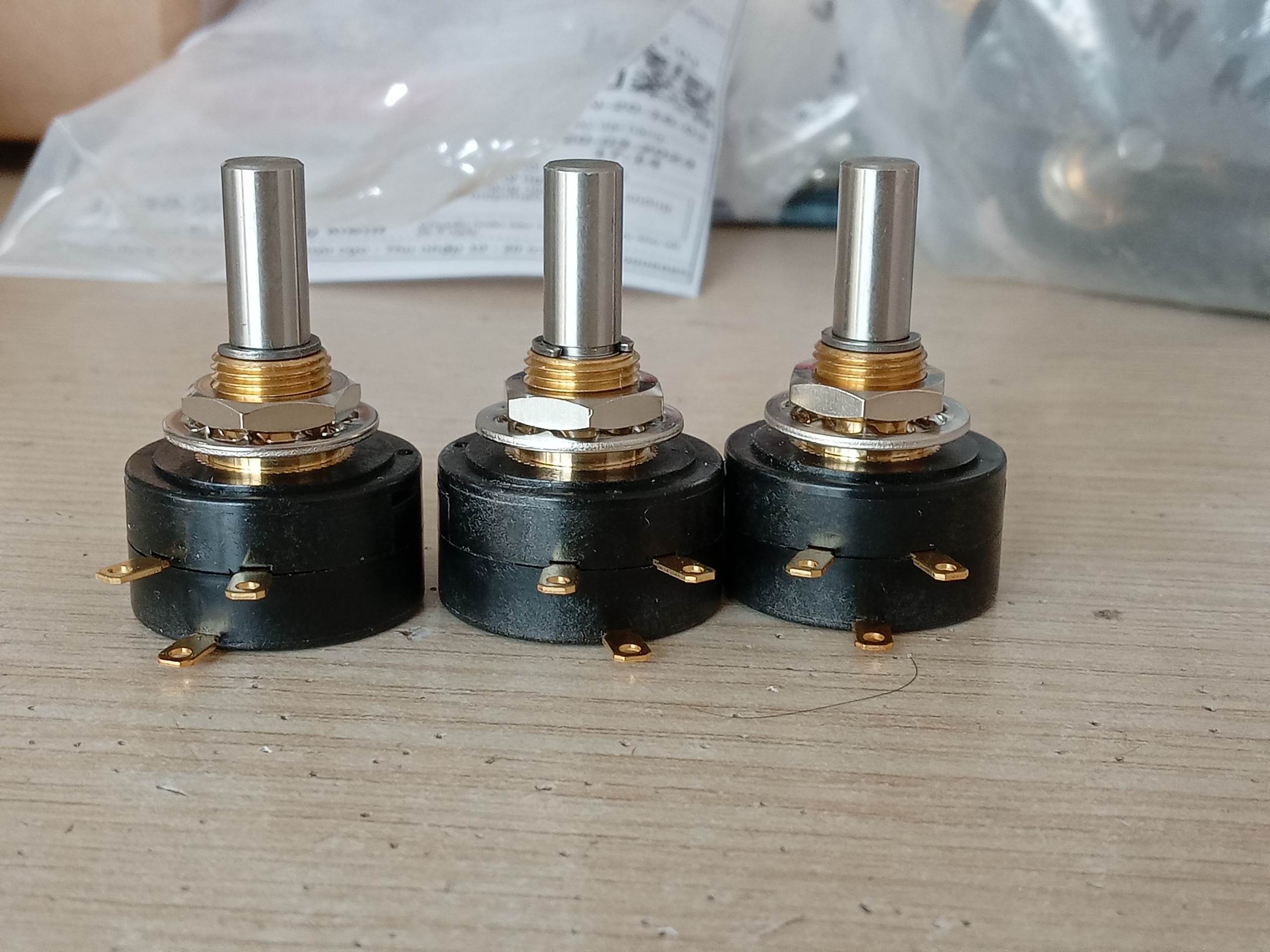 Biến trở 22HP-10 22HPM-10 biến trở FCP22E Biến trở CP50 từ 1K đến 10K hãng SAKAE (biến trở 10 vòng)