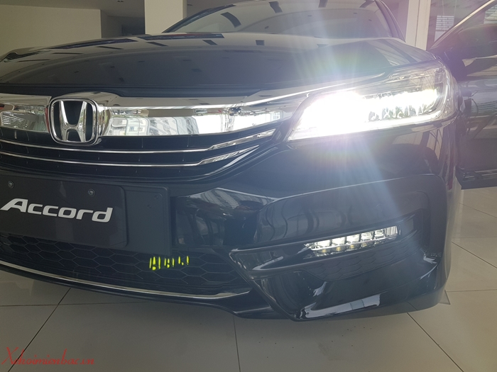 Đèn Led ban ngày đem lại sự tinh tế, sang trọng cho Honda Accord 2018, 2019