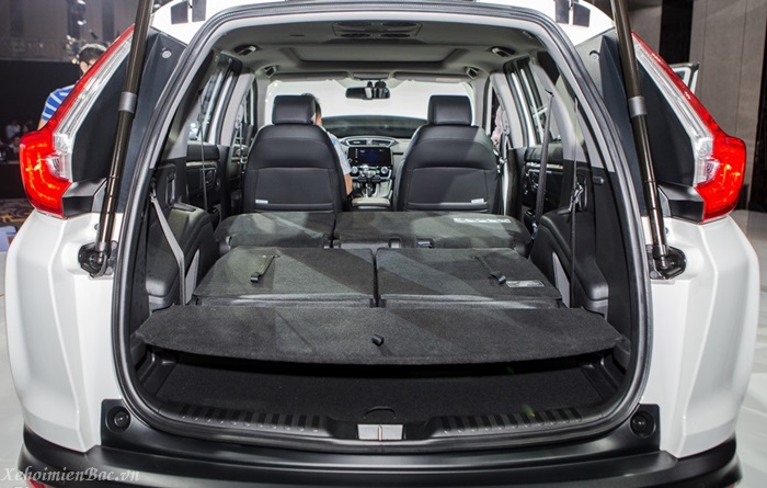 Không gian chứa đồ của xe Honda CR-V 2019