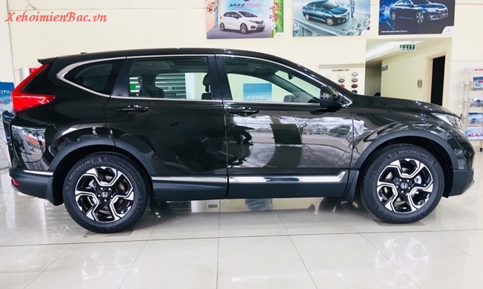 Thân xe Honda CR-V 2019 mạnh mẽ và thể thao