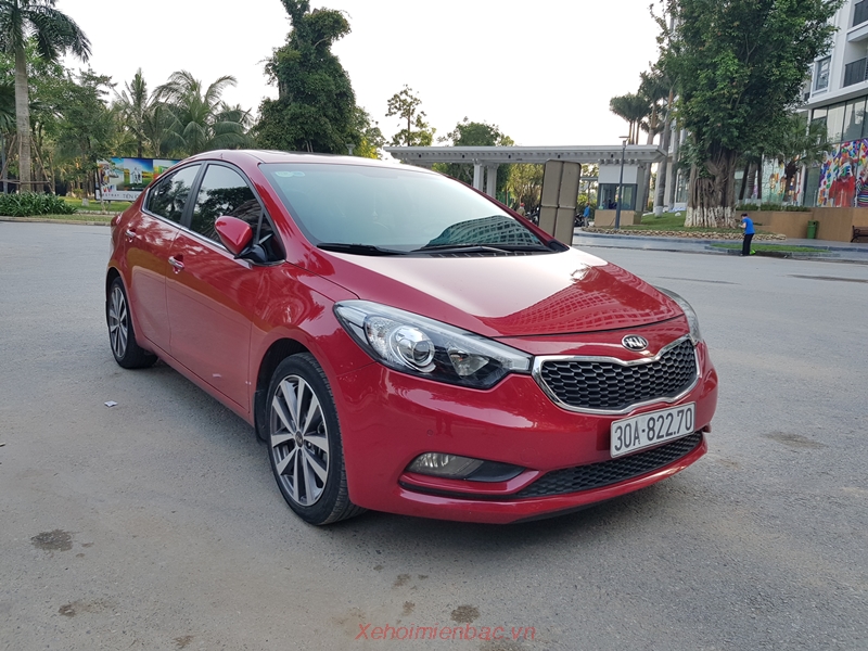 Xe KIA K3 của chủ xe bên Ecopark 