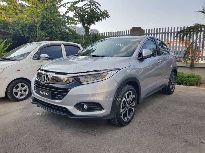 Xe Honda HRV nhập khẩu Thái Lan nguyên chiếc màu bạc