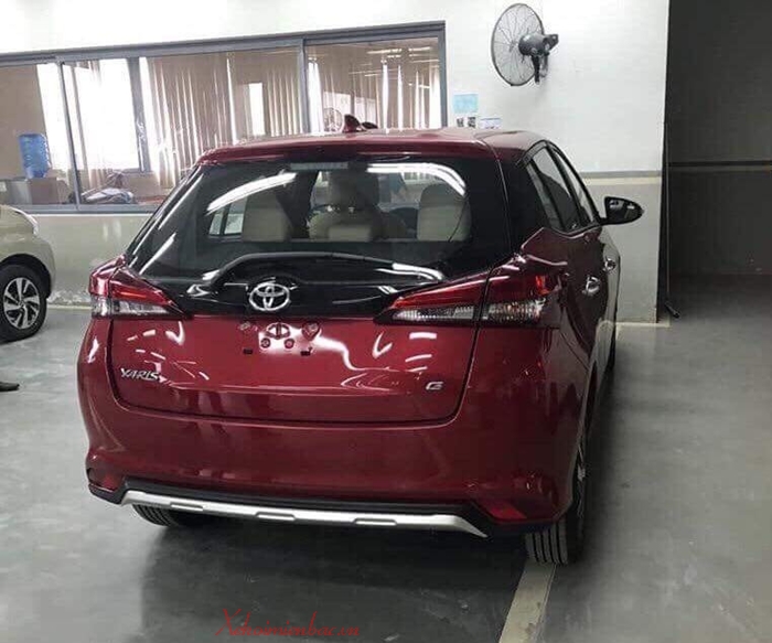 Phần đuôi xe Toyota Yaris 2018 mới phiên bản G 
