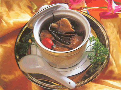 đông trùng hạ thảo hầm gà ác
