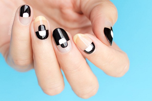 Cập nhật xu hướng nail negative space đang “nóng xình xịch” trên thế giới Cập nhật xu hướng nail negative space đang “nóng xình xịch” trên thế giới