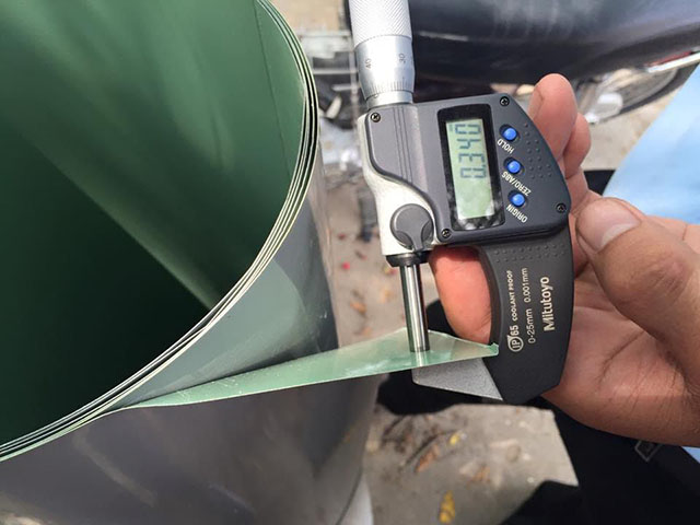 Dùng Palmer để đo độ dày tôn một cách chính xác