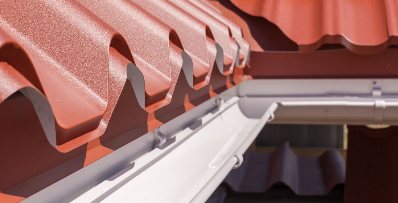 Tôn cách nhiệt giả ngói Olympic đỏ kim cương nâng tầm giá trị công trình